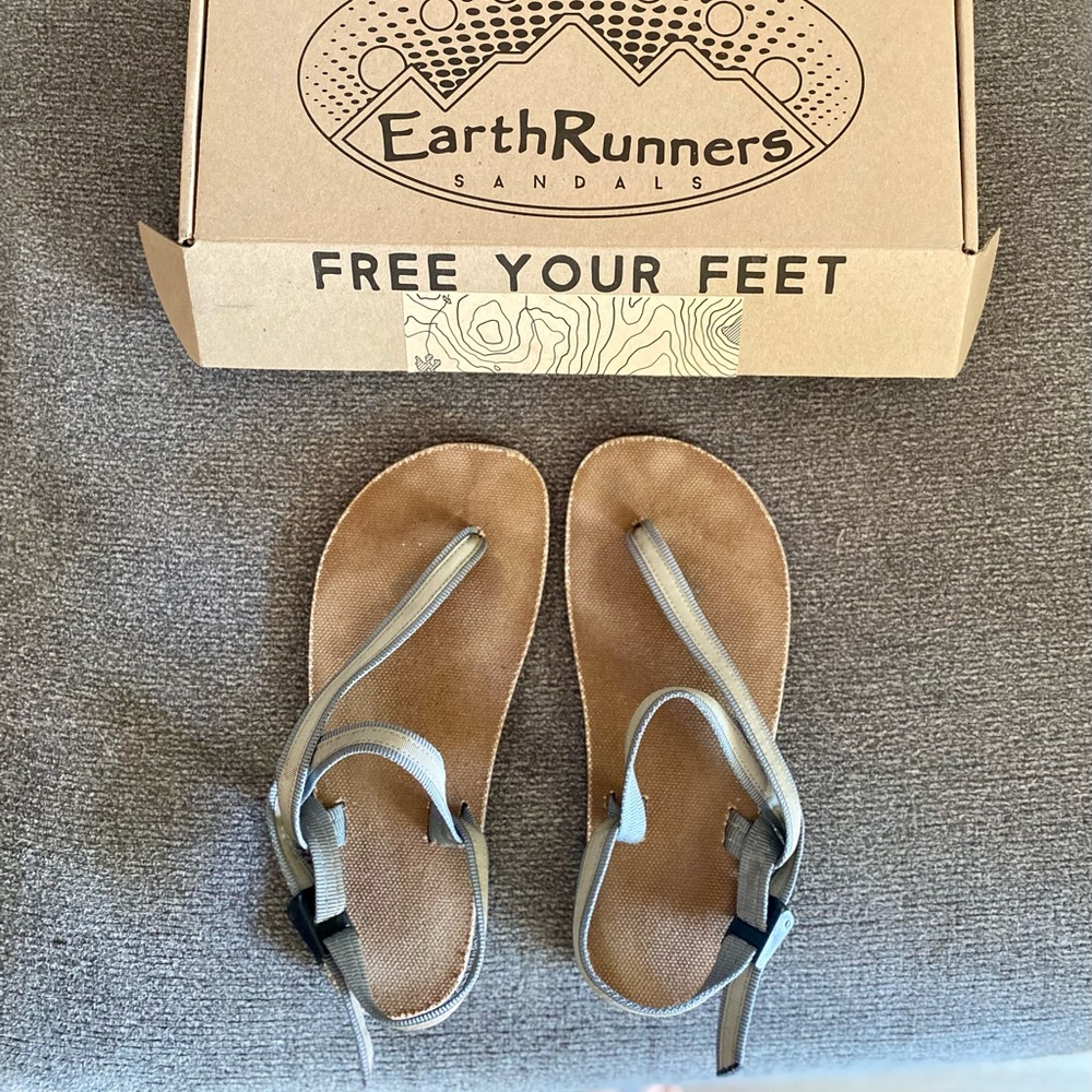Earthrunner Circadian Sandals W’s 7.5